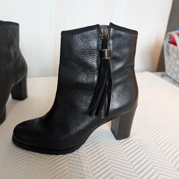 Lauren Ralph Lauren ‘Carah’ Leather Ankle Boots Suede Tassels Size 8 Western - Picture 3 of 11